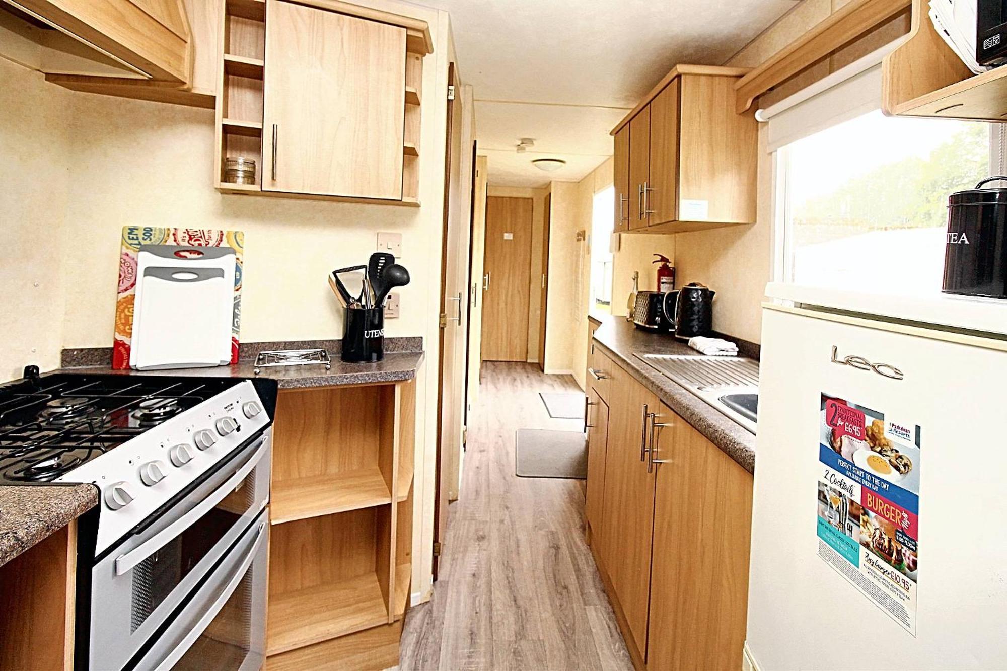 Highfield Grange, Orchards * Little Clacton